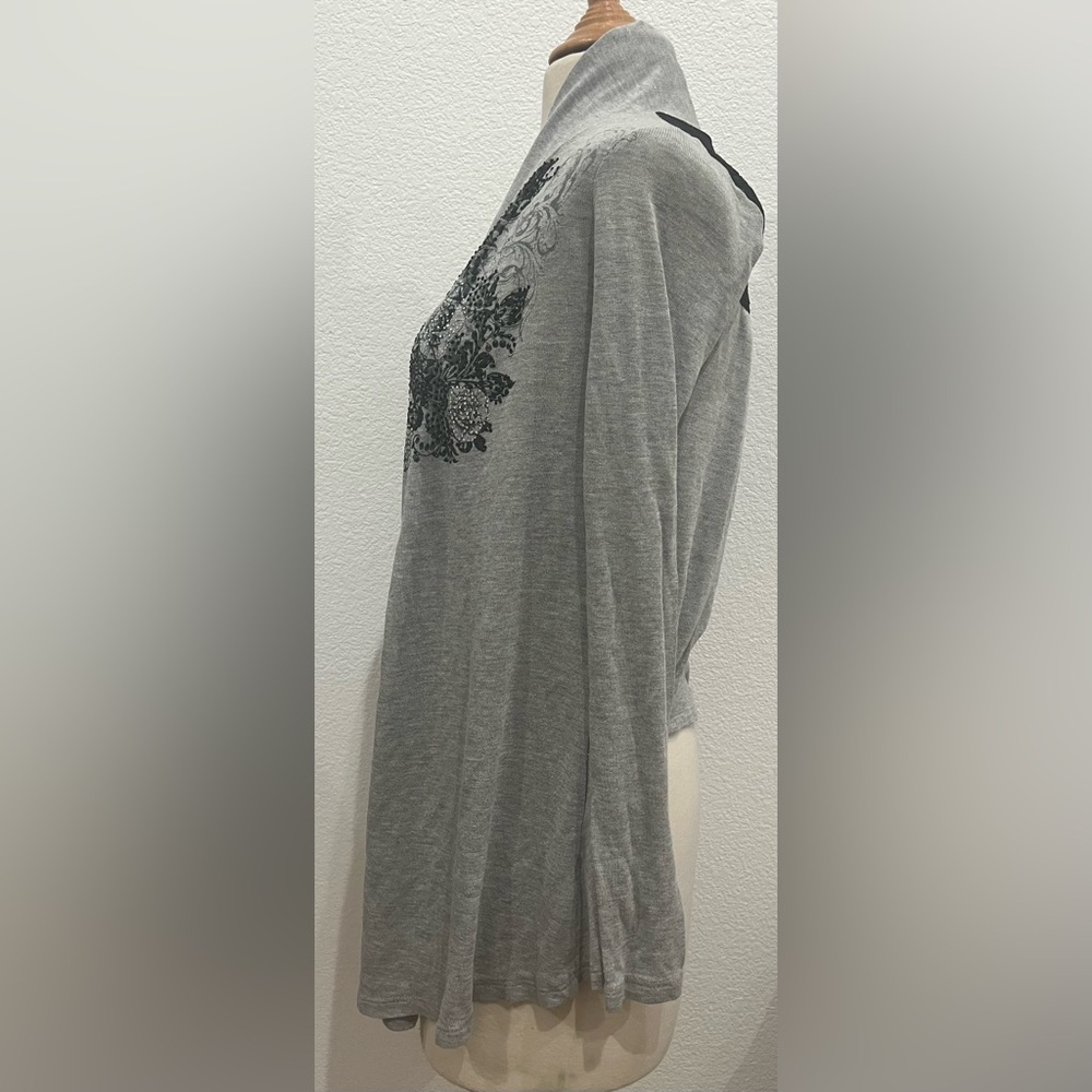 Docal Size S Grey & Black Embellished Open Front Cardigan. - Picture 2 of 11